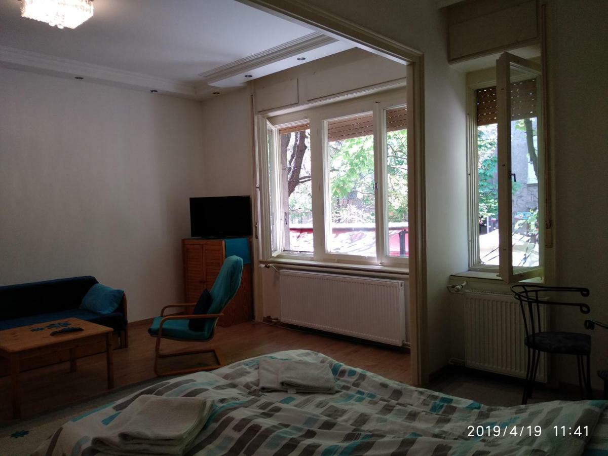 Lara Apartman Budapesta Exterior foto